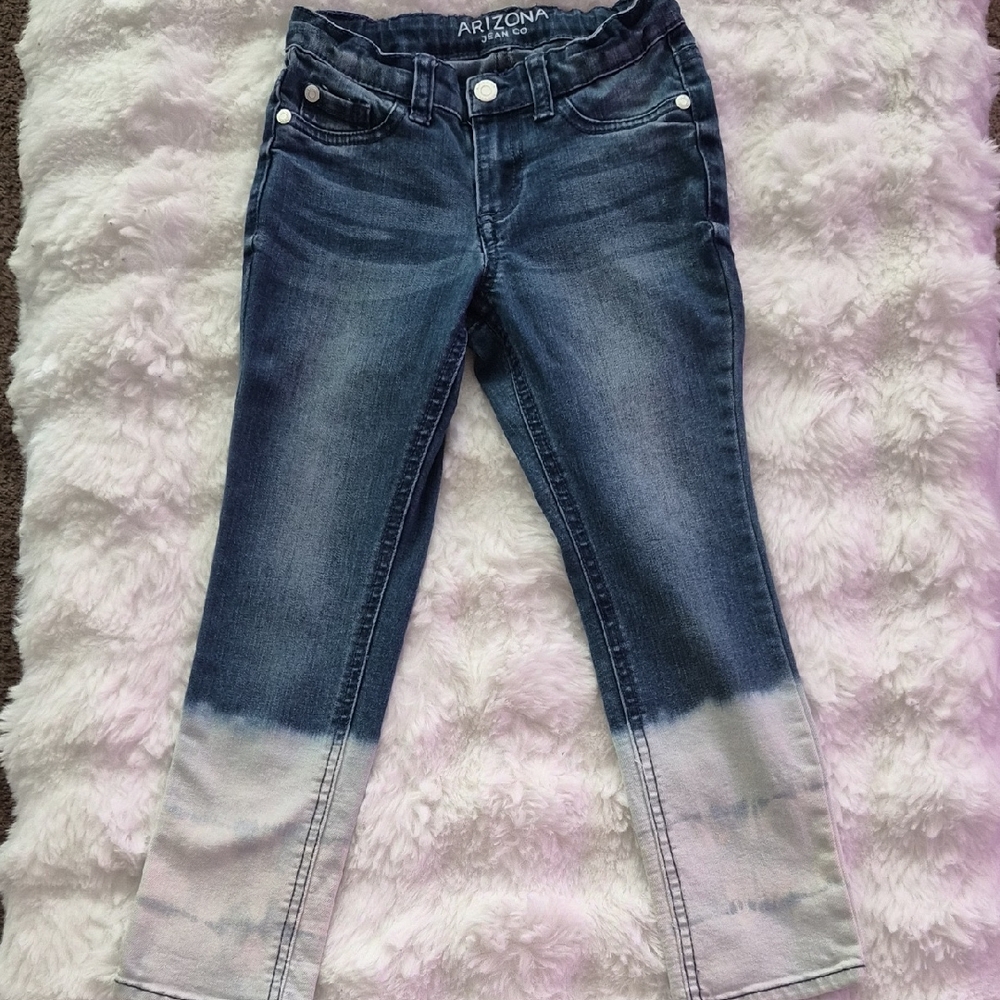 Arizona Jean Company Dark Blue to Light Denim Ombre Ankle Jeans